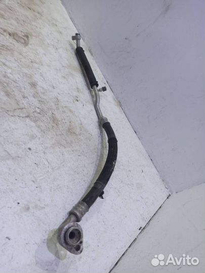 Трубка кондиционера Land Rover Range Rover Sport 1 L320