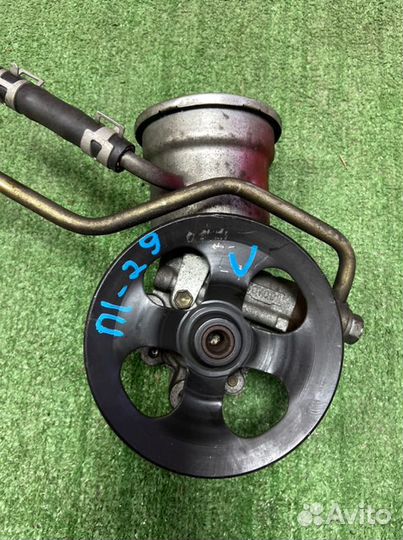 Насос гидроусилителя Toyota Echo SCP10 1SZ