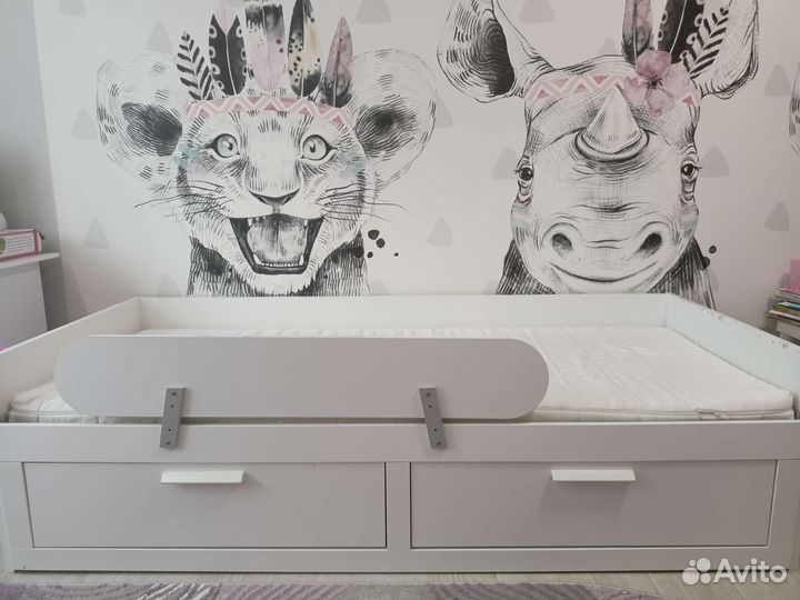 Подростковая кровать с бортиком бу IKEA