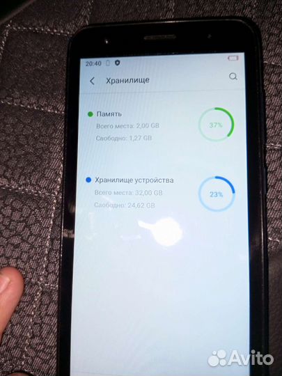 Продам телефон itel