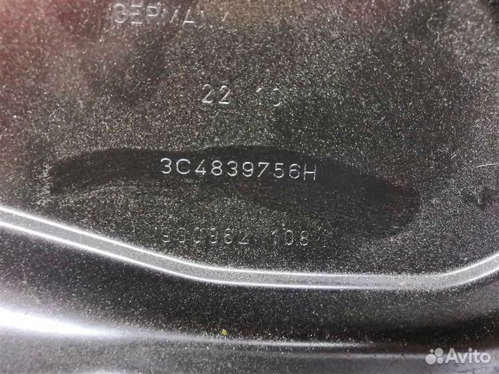 Стеклоподъемник электр. задний правый VW Passat