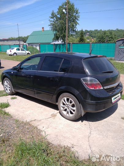 Opel Astra 1.6 МТ, 2008, 250 000 км