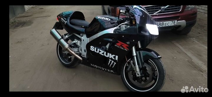 Suzuki gsx-r 750