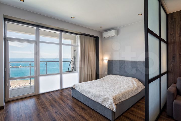 Квартира-студия, 42 м², 3/8 эт.