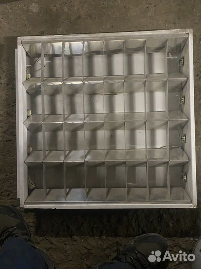 Светильник потолочный