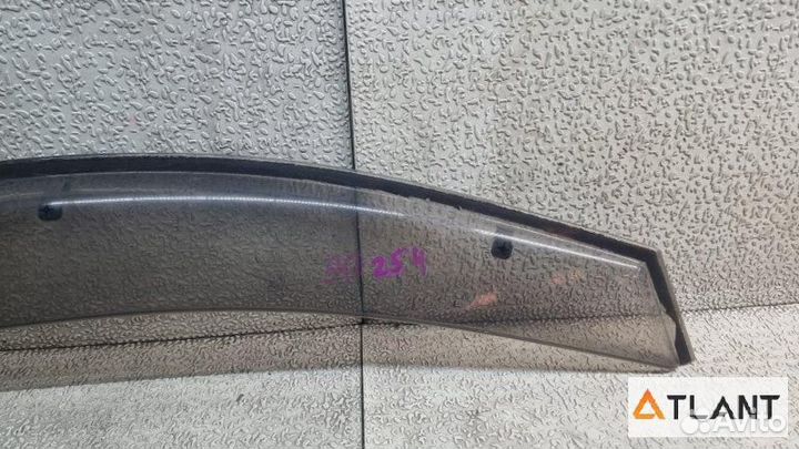 Ветровик передний правый nissan moco