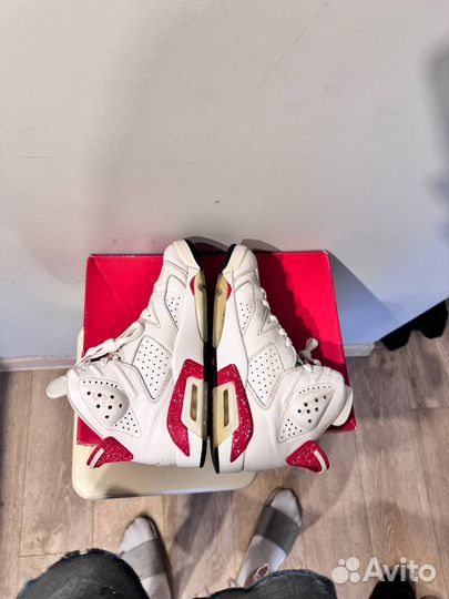 Jordan 6 White Logo Sneakers Оригинал