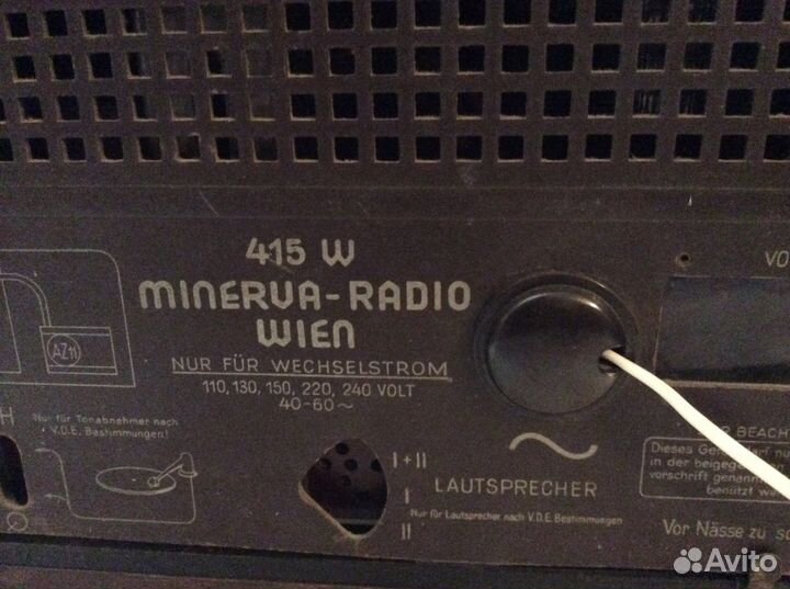 Коллекционный ламповый радиоприемник Minerva 415 w