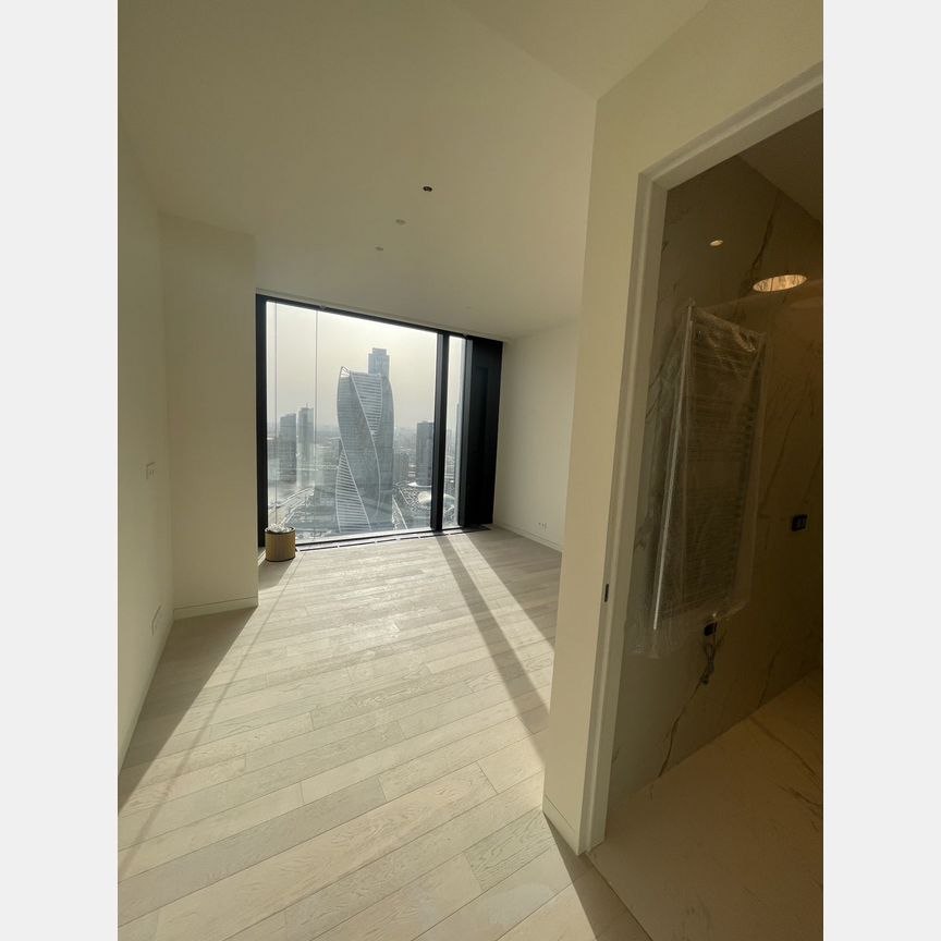 3-к. квартира, 105,8 м², 41/67 эт.