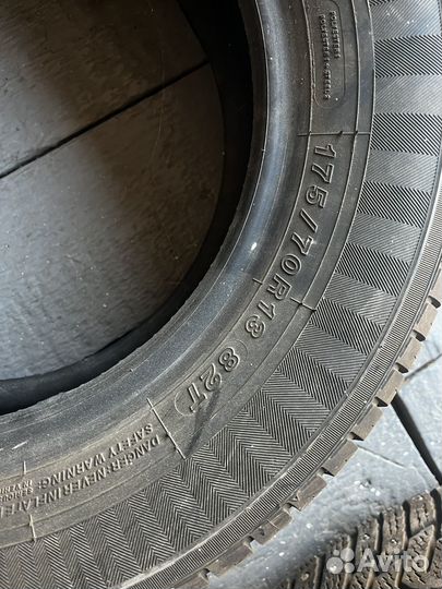 Yokohama 104ZR 215/60 R14