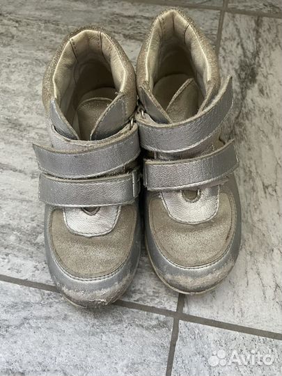 Обувь для девочки сандали кроссовки