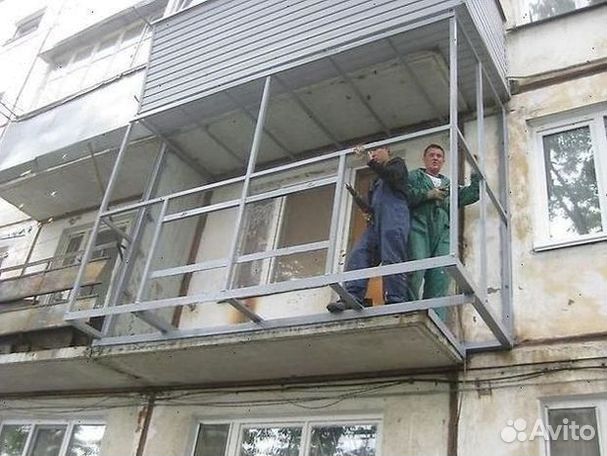 Пластиковые балконы под ключ