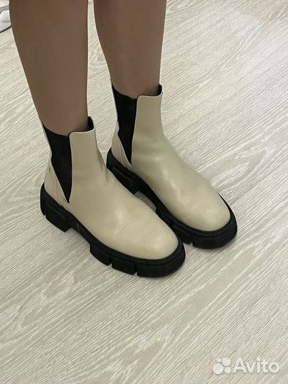 Ботинки zara женские