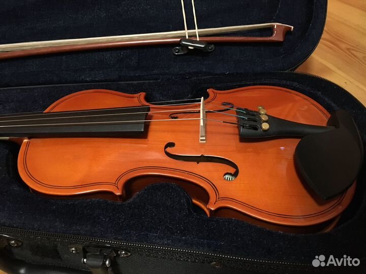 Скрипка 1/4 Cremona