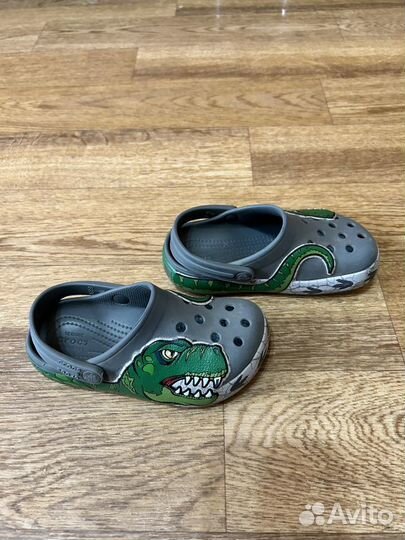 Сандали для мальчика Crocs c9