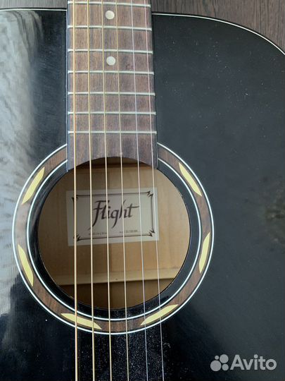 Акустическая гитара flight