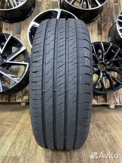 Goodyear EfficientGrip Performance 2 205/60 R16 92H