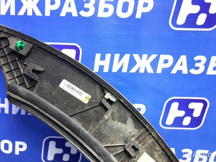 Накладка двери задняя левая Hyundai Tucson 2015