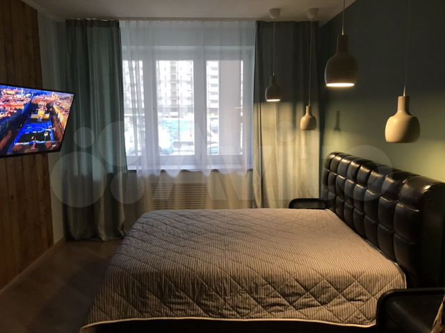 1-к. квартира, 42 м², 1/16 эт.