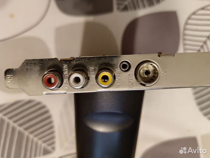 TV FM-тюнер avertv Super 009 (M733A)