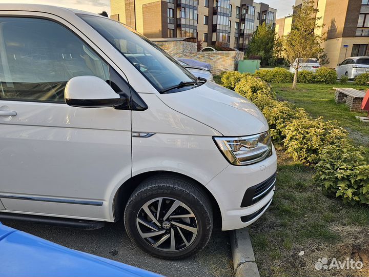 Volkswagen Multivan 2.0 AMT, 2018, 123 300 км