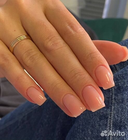 Маникюр / Педикюр / Наращивание ногтей