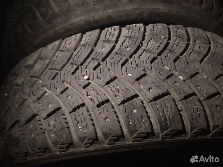 Michelin X-Ice North 4 185/65 R15 92T