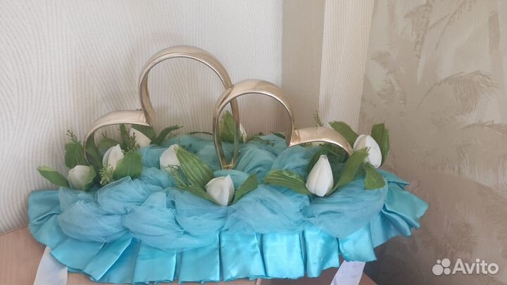 Свадебные украшения на машину