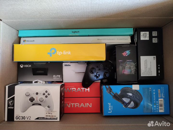 Коробка с электроникой