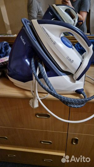 Утюг с парогенератором Tefal