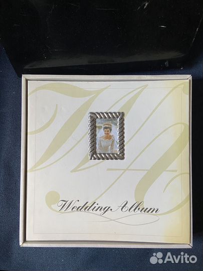 Свадебный фотоальбом 32х32 «магнитный» новый