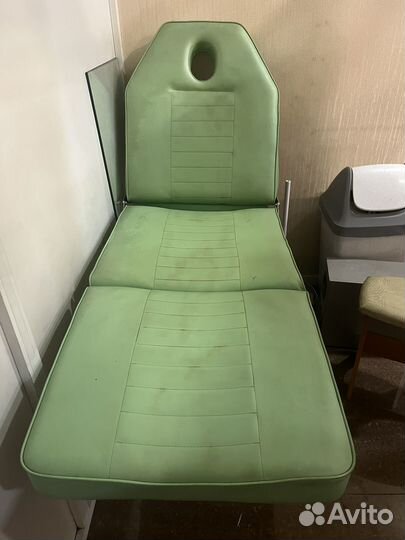 Кушетка косметологическая