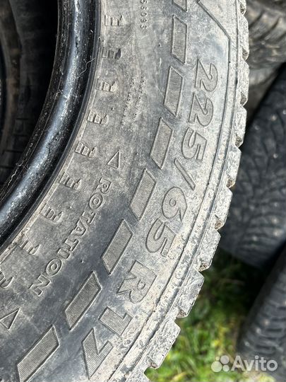 Nokian Tyres Hakkapeliitta 7 SUV 225/65 R17 62M