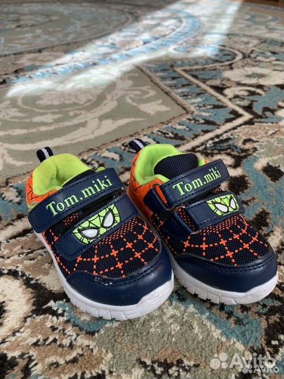 Кроссовки для мальчика