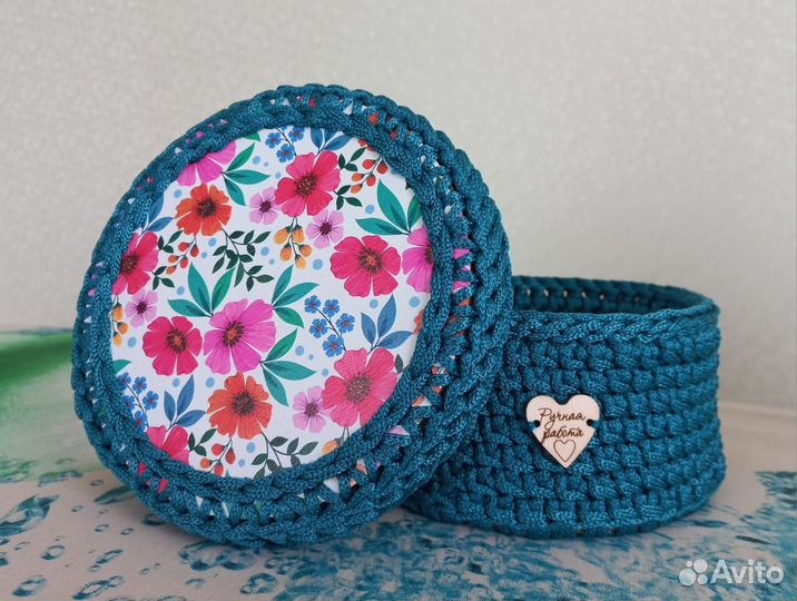 Корзинка (шкатулка) вязаная, ручной работы