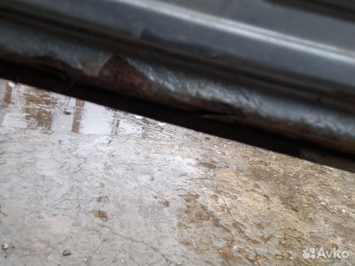 Дверь передняя правая 2114