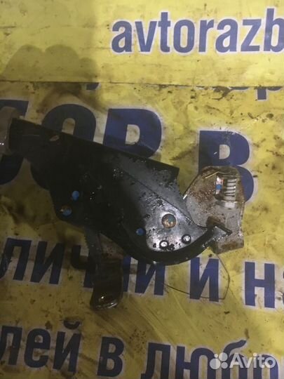 Рычаг стояночного тормоза Kia Rio