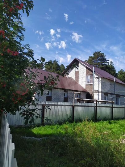 Дом 100 м² на участке 5 сот.