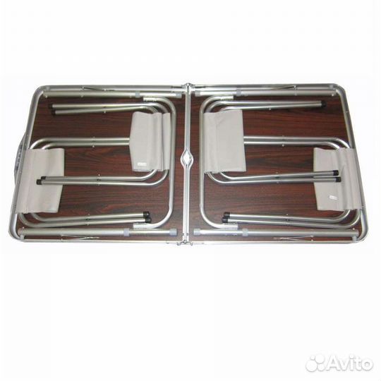 Раскладной стол и 4 стула