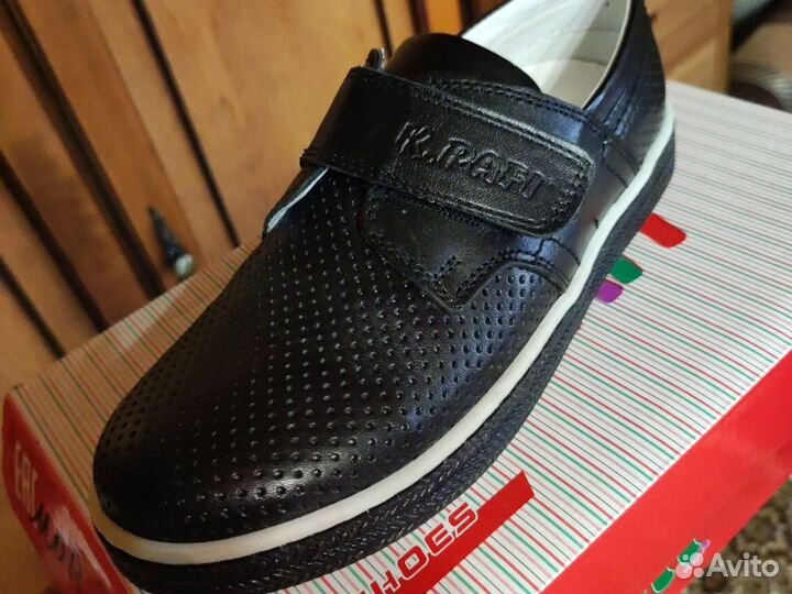 Туфли школьные новые Турция 33