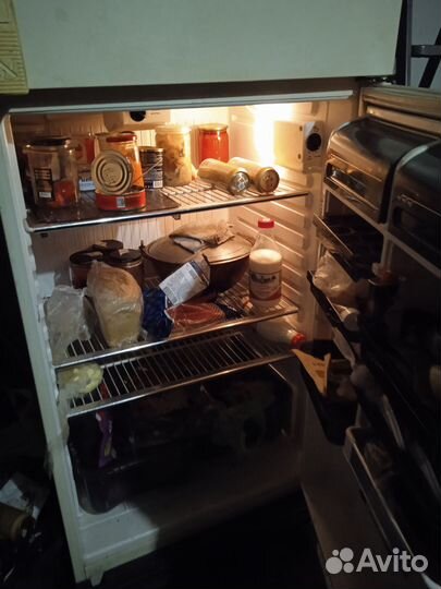 Холодильник amcor