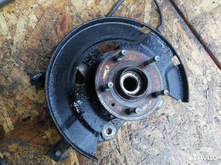 Левый поворотный кулак шевроле круз