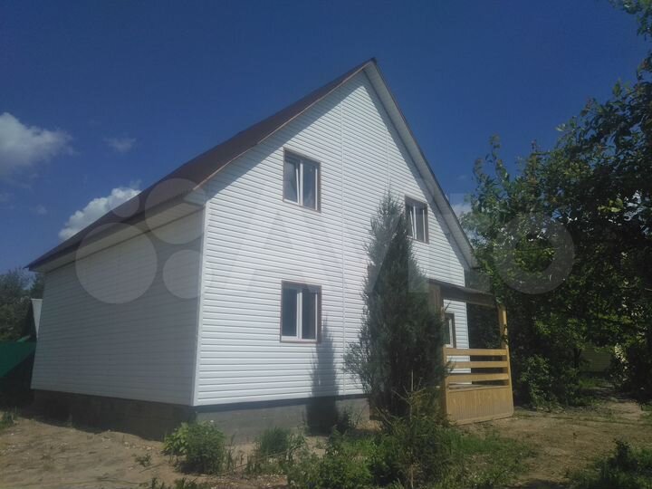 Дом 155 м² на участке 4 сот.