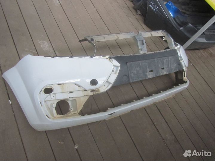 Бампер передний LADA Largus FL