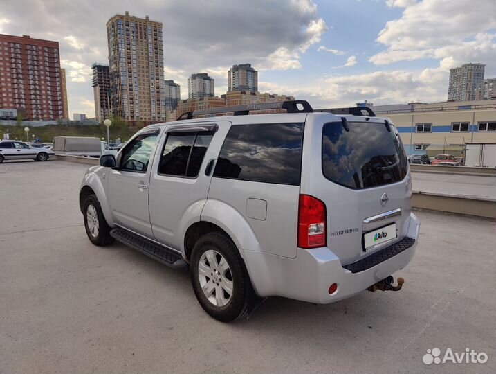 Nissan Pathfinder 4.0 AT, 2005, 254 723 км