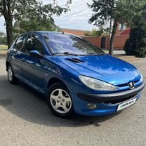 Peugeot 206 1.4 AT, 2004, 140 000 км, с пробегом, цен�а 374 000 руб.