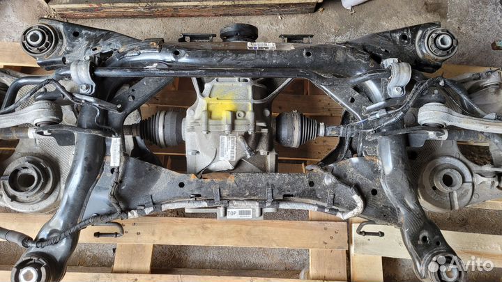 Разбор на запчасти Jaguar F -Pace рестайлинг