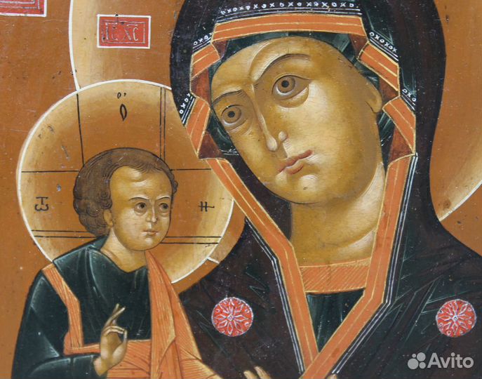 Икона Божией Матери Троеручица Ковчег