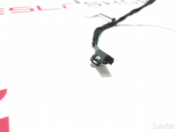 Разъем (фишка) проводки Tesla Model X 2019