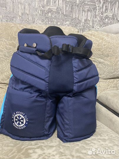 Хоккейные шорты вратяря новые размер INT s